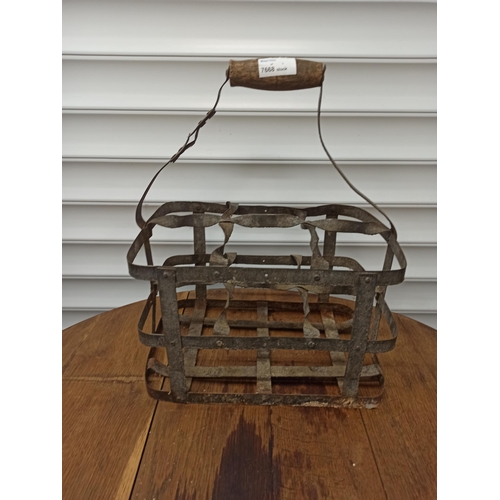 152 - Metal Bottle Carrier