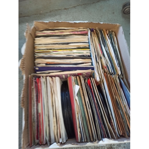 168 - A Selection of Mixed 7 Inch Vinyls 70's and 80's