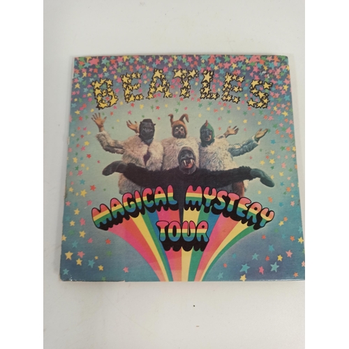 195 - Beatles Magical Mystery Tour 7inch with Both Records and Booklet Sleeve