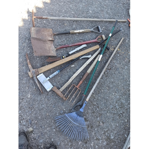 958 - Mixed Tools - Shovel, Spade, Rakes, Shears and More