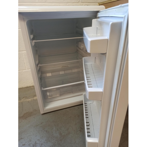 939 - Beko Fridge 84cm x 56cm x 54cm