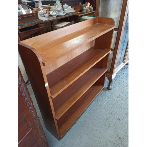 126 - Mid Century Design Shelf Unit/ Bookcase 93cm x 93cm x 23cm