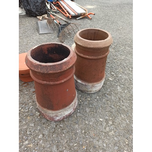 909 - Chimney Pots and Non Matching Cowls