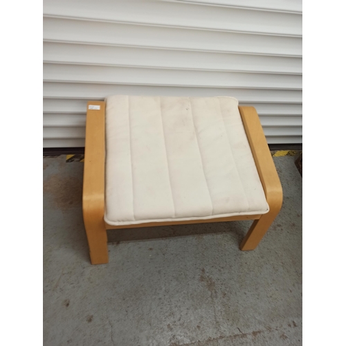 1028 - An Ikea Footstool