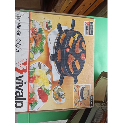 968 - Boxed Stainless Steel Smoker Grill, Stellar James Martin Baking Tray and  Vivalp Raclette, Grill , C... 