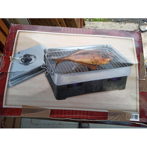 968 - Boxed Stainless Steel Smoker Grill, Stellar James Martin Baking Tray and  Vivalp Raclette, Grill , C... 