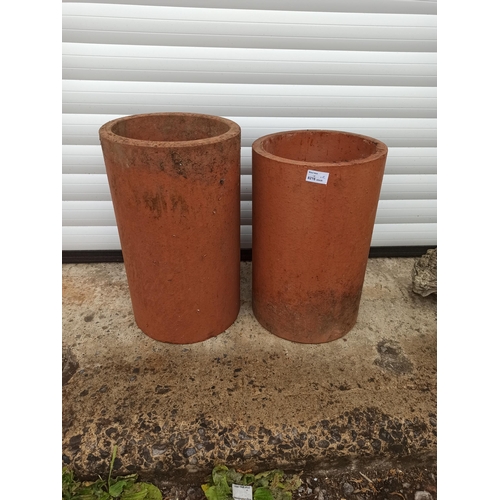 287 - Pair of Chimney Pots 46cm x 27cm and 42cm x 27cm