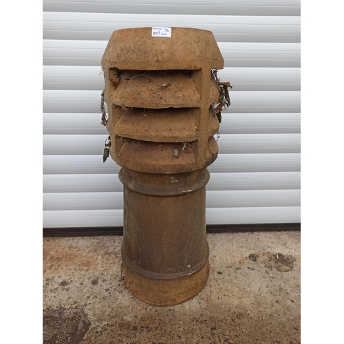 264 - Buff Chimney Pott 75cm x 31cm