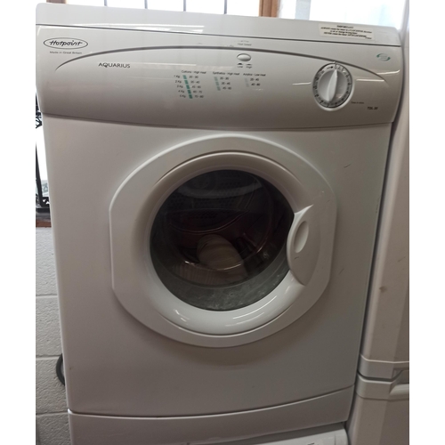 1044 - Hotpoint Aquarius Tumble Dryer TDL30