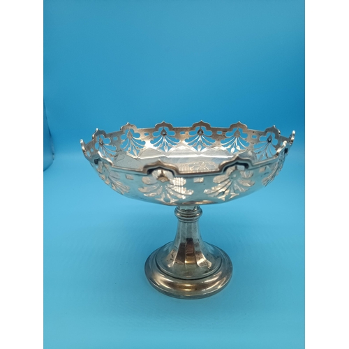 472 - A Hallmarked Silver Footed Bowl - Marked AWS-CMS (not filled) 1889 - 1914,  273 Grams. 14cm H x 18cm... 