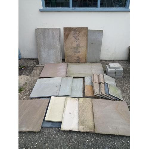 275 - Approx 75 SQ Mtrs  of Patio Stones - Slate/ Sandstone 6 x 90cm x 60cm, 8 x 55cm x 55cm, 15 x 29cm x ... 