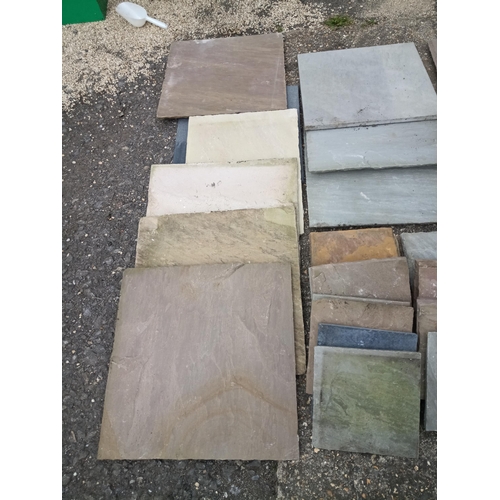 275 - Approx 75 SQ Mtrs  of Patio Stones - Slate/ Sandstone 6 x 90cm x 60cm, 8 x 55cm x 55cm, 15 x 29cm x ... 