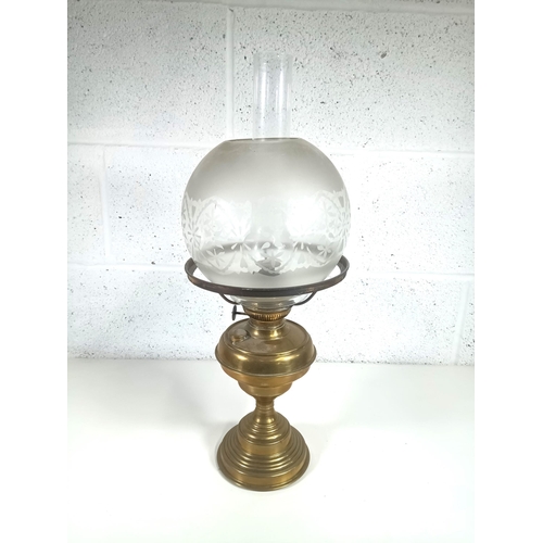 543 - A Vintage Brass Oil Lamp