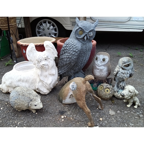 291 - An Assortment of Plastic Garden Ornaments - Owls etc x8