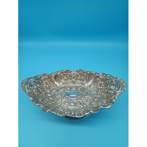 470 - A 1777 Mappin Brothers Silver Dish on Pedestal 295 grams