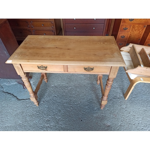 951 - Pine Table with 2 x Drawers