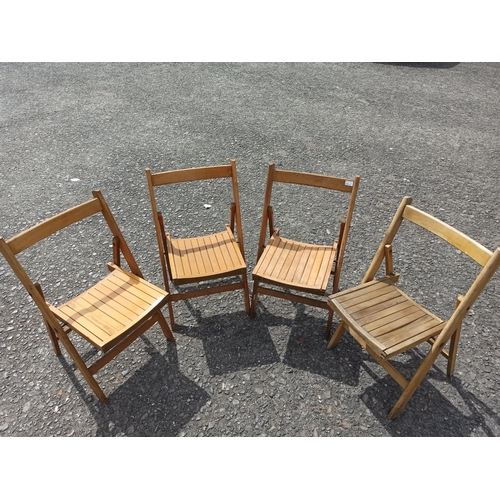 297 - Matching Folding Hardwood Garden Chairs x 4