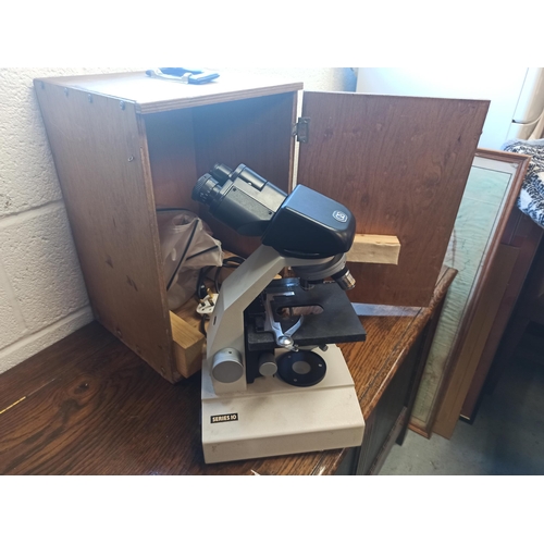 966 - A Vintage GS Series 10 Students Microscope  in Wooden Box