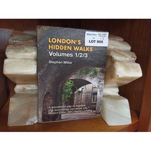 900 - Onyx Book Ends with Londons Hidden Walks