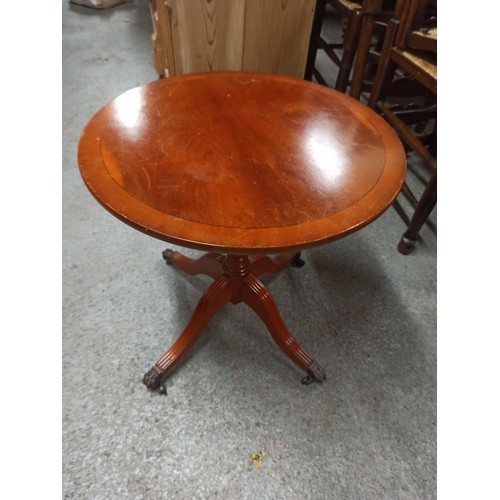 987 - Round Lamp Table with Brass Claw Feet