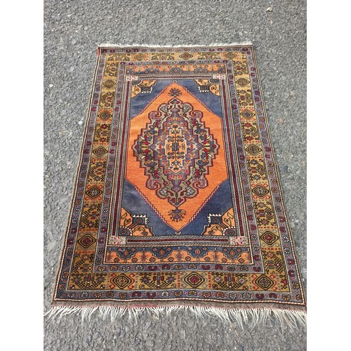 999 - Handmade Rug 168cm x 109cm