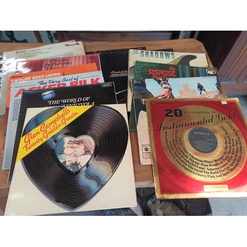 337 - A load of Easy Listening LP's