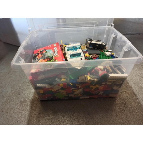 669 - Large Box of Lego