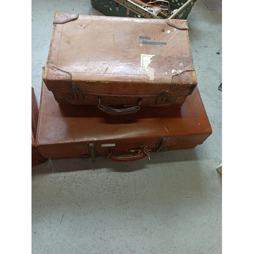 308 - Vintage and Antique Leather Suitcases x2