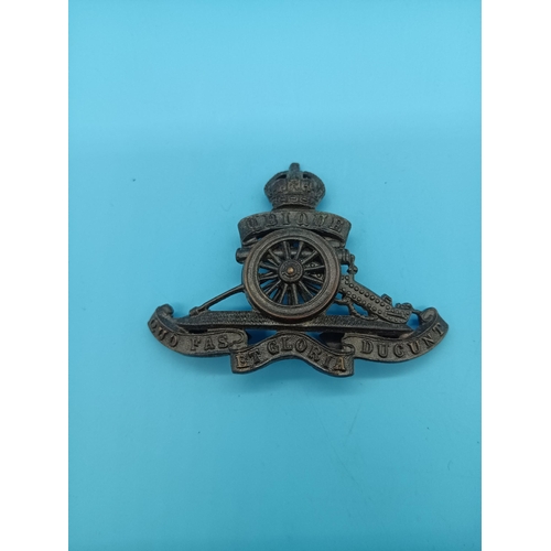 573 - WW1 Royal Artillery Cap Badge