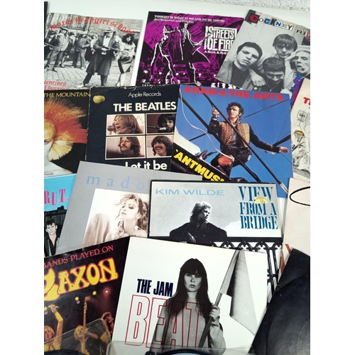 340 - A Quantity of Vinyl Singles and Picture Discs inc. Black Sabbath, Saxon The Police, Toyah, The Beatl... 