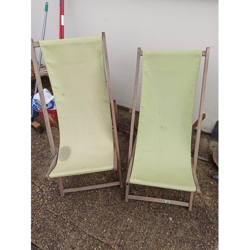 95 - 2 x Deck Chairs