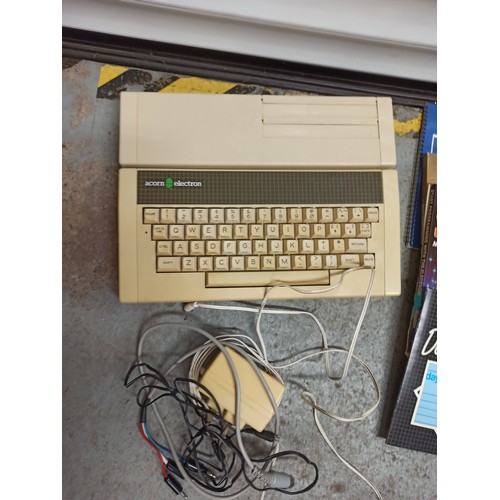 314 - An Acorn Electron Vintage Computer