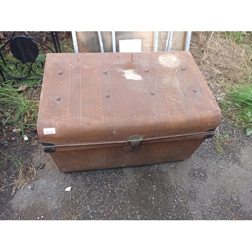 105 - Metal Trunk - with Plaque 