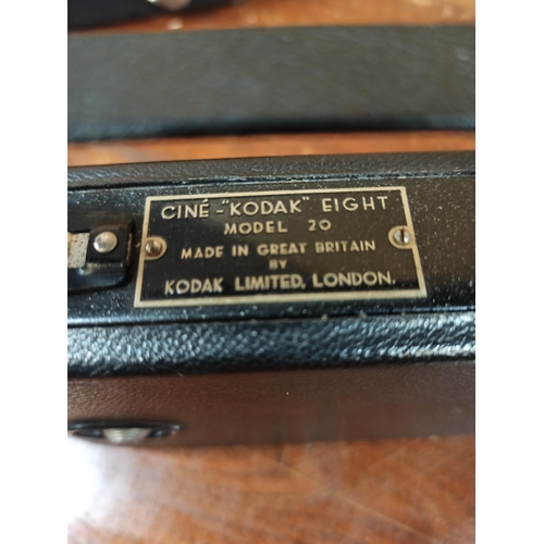 242 - Brownie 8mm Movie Camera Cine-Kodak Eight Brownie No.2