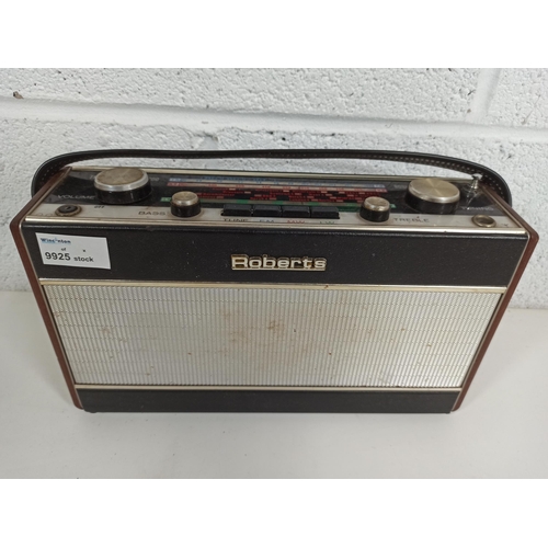 316 - Roberts Transistor R700 on Swivel Base