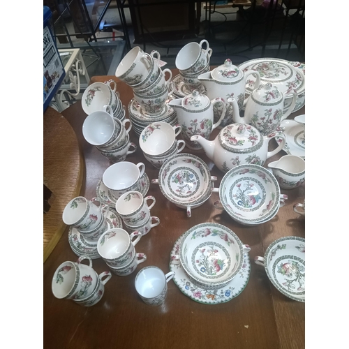 364 - A Quantity of Copeland Spode Indian Tree Dinners and Tea Service - Mostly in Good Condition - no vis... 