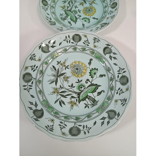 629 - 6 x Adams - Chinese Garden Pattern Plates ( 1 cracked, some chipping to edges as pictured)