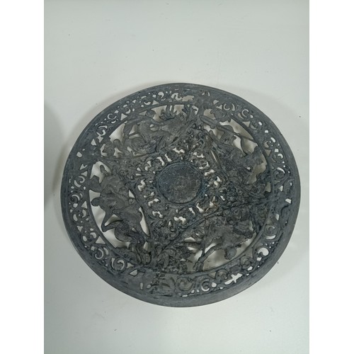 695B - 2 Cast metal Colebrookdale Style Plates Featuring Neptune 22cm