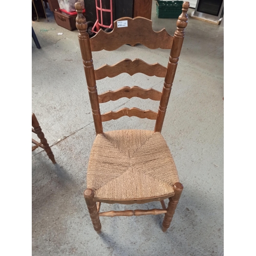 619 - 5 x Rattan Seated Dining Chairs