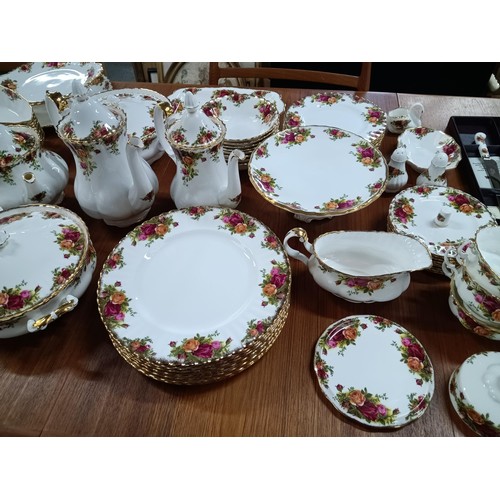 572 - A 127 Piece Royal Albert Country Rose Dinner and Tea Service.