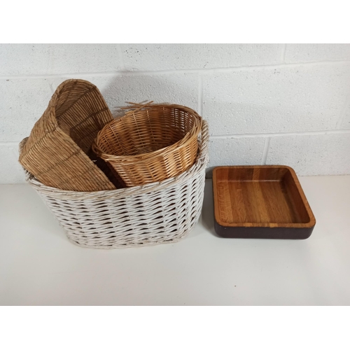 781 - Wicker and Rattan baskets and a wooden, square, bowl