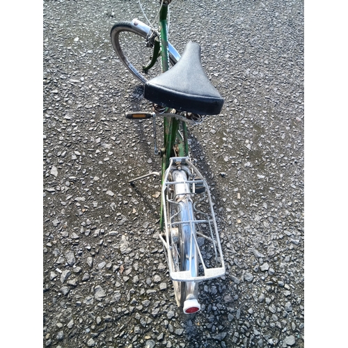 88 - A Vintage Dawes Folding Bicycle