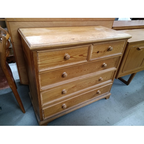 540 - A Pine Chest of Drawers 91x45x80cm