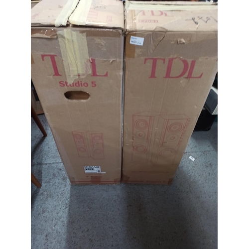 531 - A Pair of TDL Studio 5 Free Standing Hi Fi Speakers. Boxed 83x23x25cm