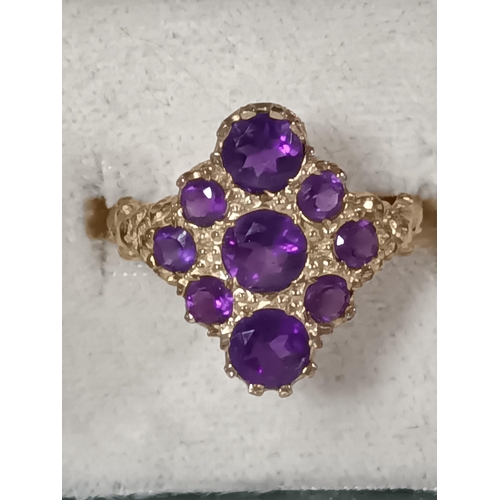 423 - A Georgian Style 9ct Gold and Amethyst Ring 4.3gms, Size N/O