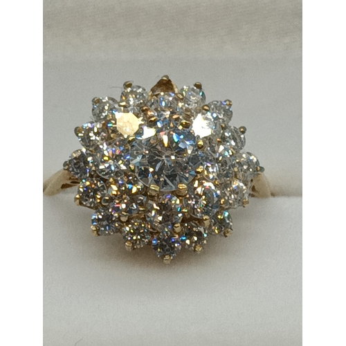 419 - Hallmarked 9ct Gold Cluster Ring, Size P/Q