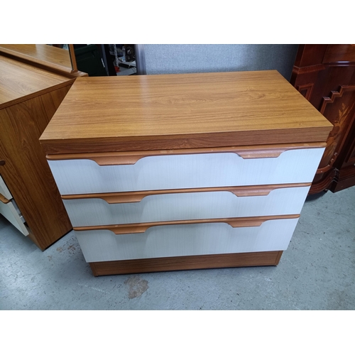 549B - A Mid century Design Chest of Drawers 68 x 77 x 45cm