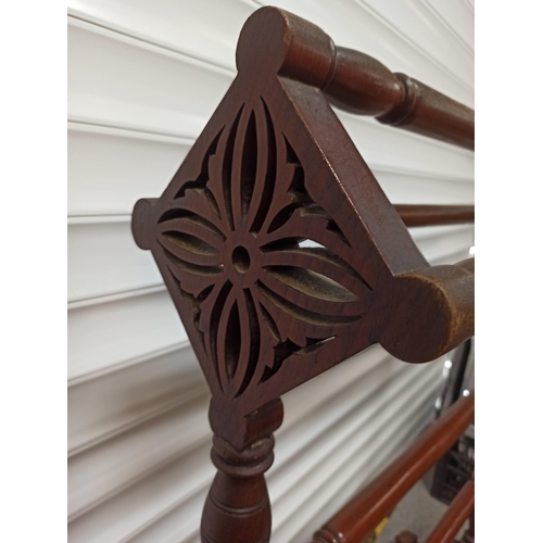 358 - A Victorian Mahogany Towel Rail 107 x 86 x 27cm