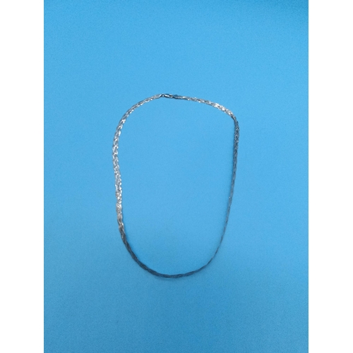 437 - A 9ct White Gold Italian Necklace