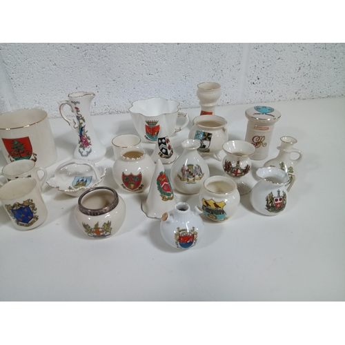 882 - A Collection Of Arcadia Crestedware , Thimbles etc.